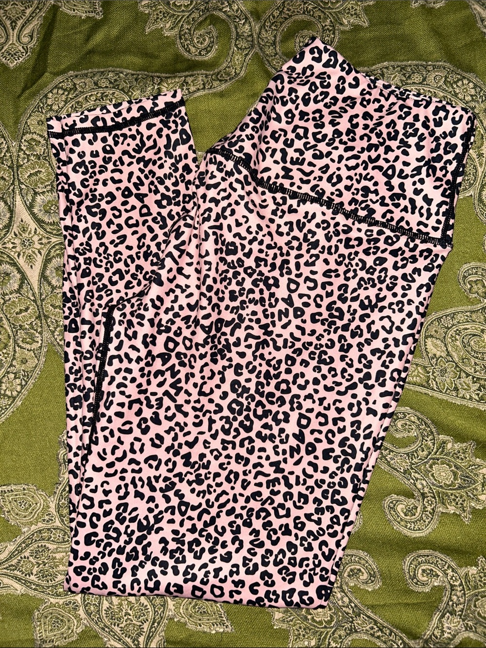 Women’s Leopard-Print Leggings - Stretch Performance Legging